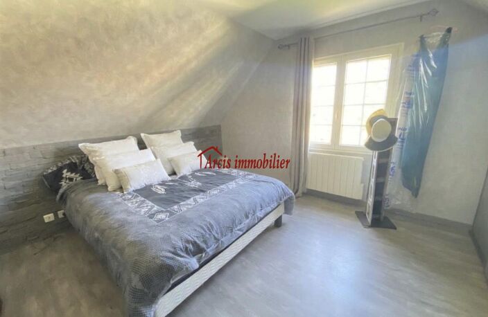 Vente maison 5 pièces 92 m² Arcis-sur-Aube (10700) — photo 4
