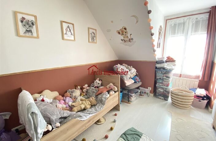 Vente maison 5 pièces 92 m² Arcis-sur-Aube (10700) — photo 5