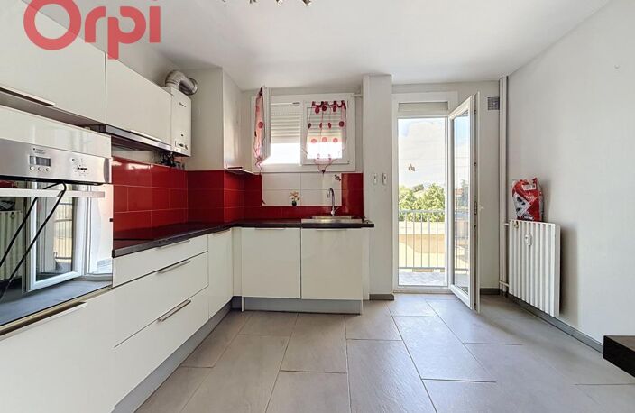 Appartement À Vendre 3 pièces La Seyne/mer - ascenseur - parking - DPE C — photo 4