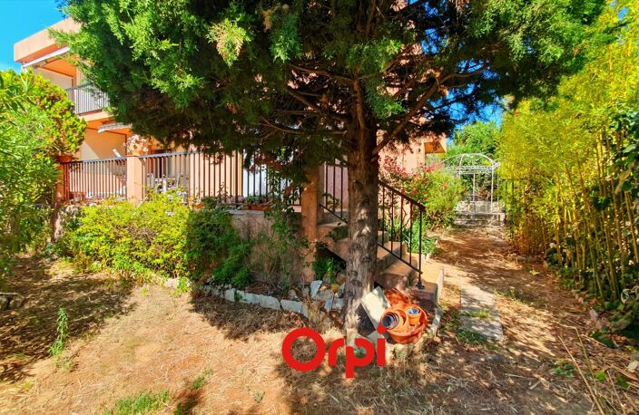 Beau Type 3 meublé d'environ 64m² en rez-de-jardin dans une copropriété calme à Bandol — photo 5