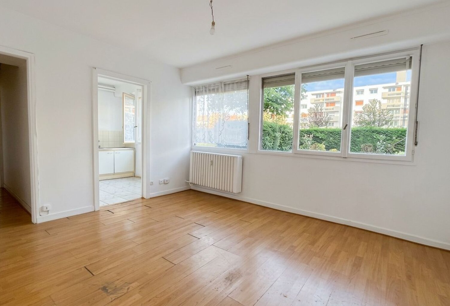 Appartement À Vendre — photo 1