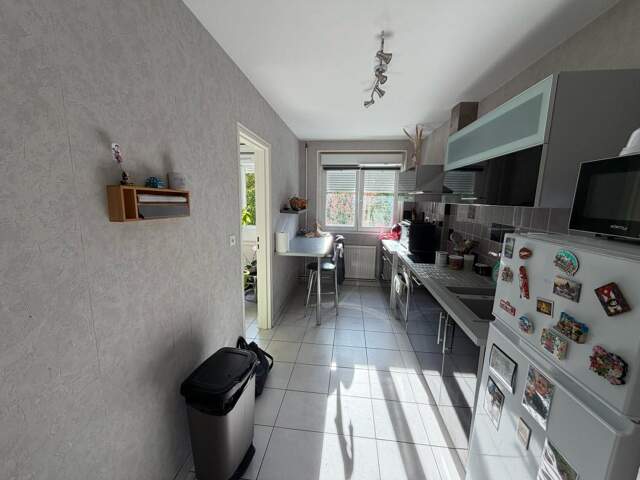 Appartement Typé 3 pièces avec balcon — photo du bien