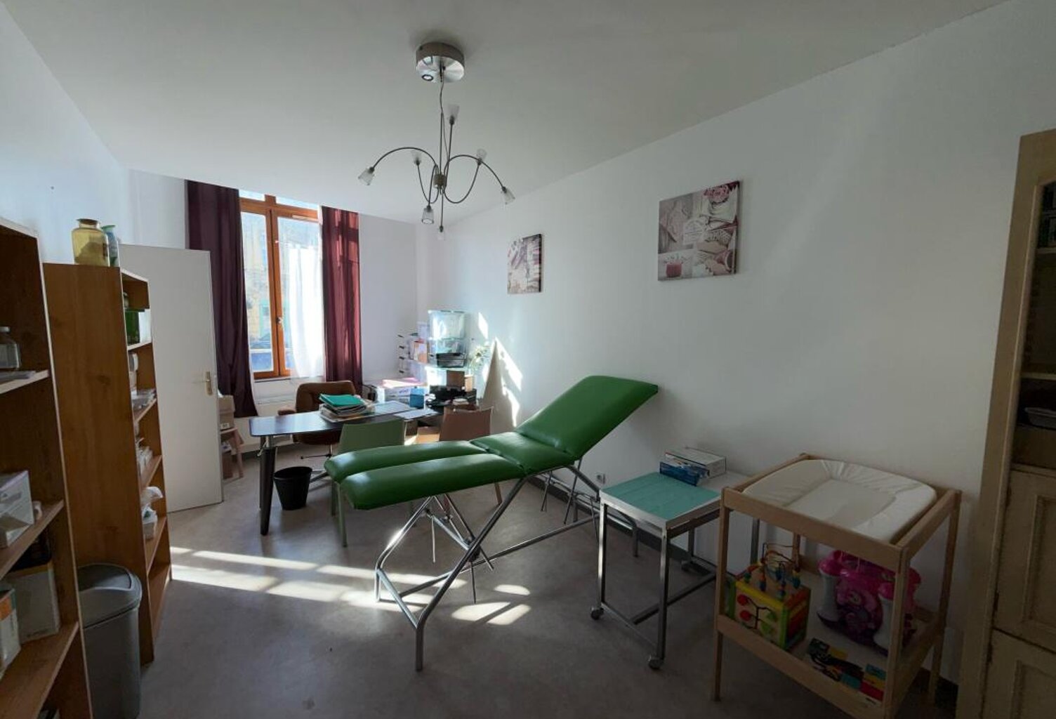 Appartement À Vendre — photo 1