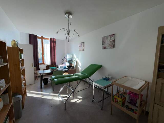 Appartement À Vendre — photo du bien