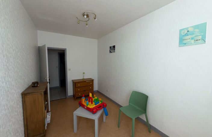 Appartement À Vendre — photo 2