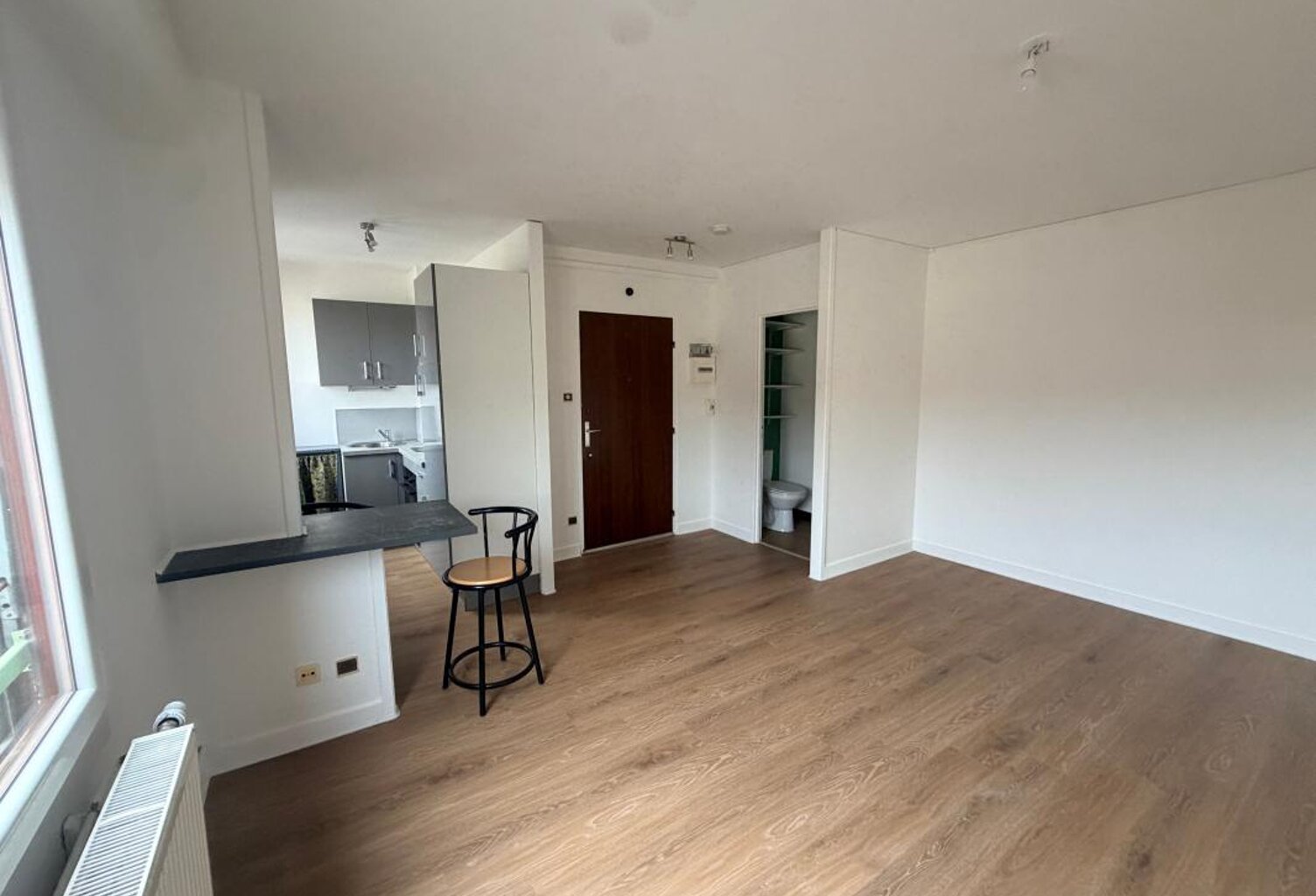 Appartement À Vendre — photo 1