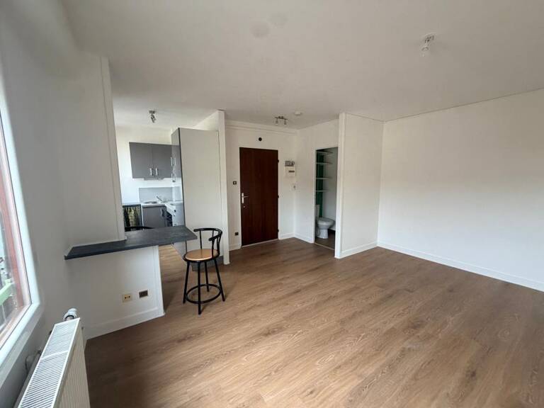 Appartement À Vendre — photo 1