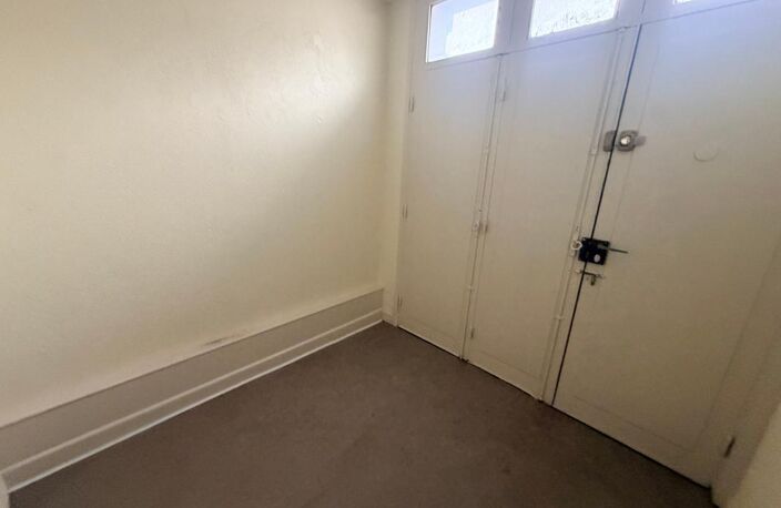 Appartement À Vendre — photo 4