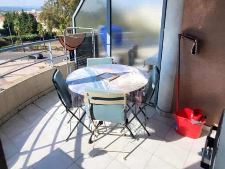 Appartement À Louer T1 avec terrasse — photo 1