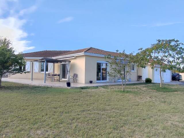 Maison À Vendre — photo du bien