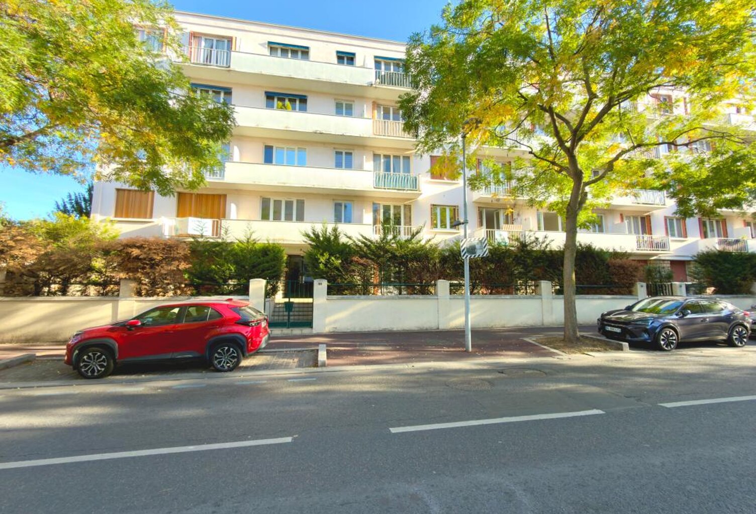ÉPINAY-SUR-SEINE – LIMITE ENGHIEN-LES-BAINS | 3 PIÈCES AVEC BALCON — photo 1