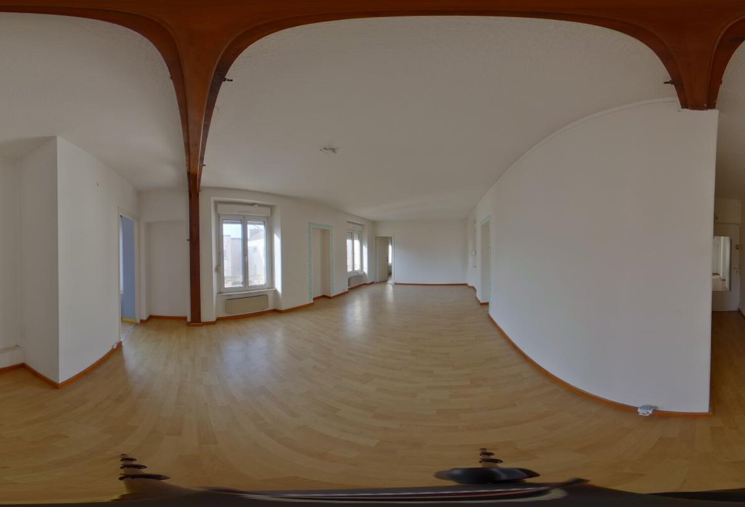 Appartement À Vendre — photo 1