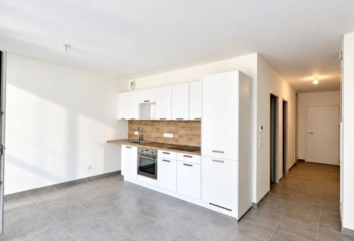 Appartement À Louer — photo 1