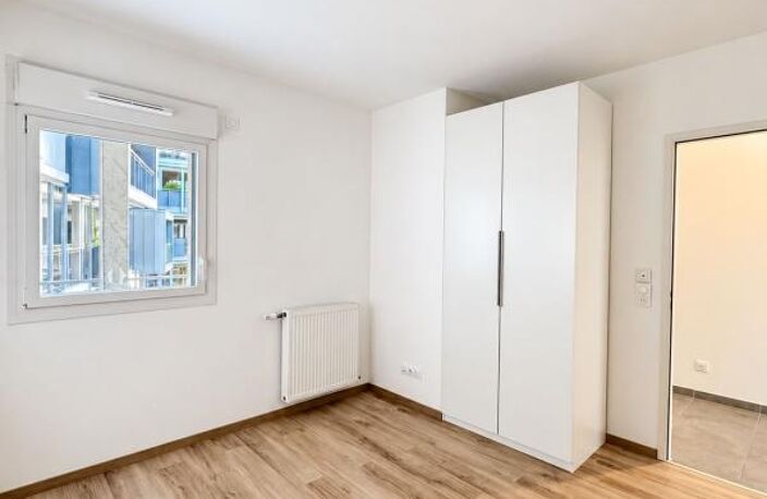 Appartement À Louer — photo 4