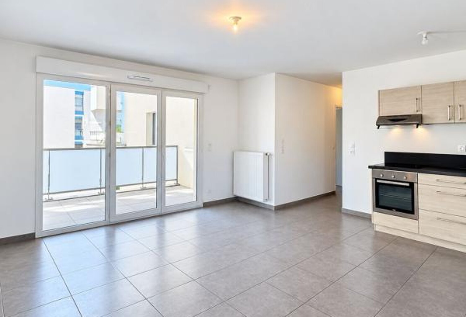 Appartement À Louer — photo 1