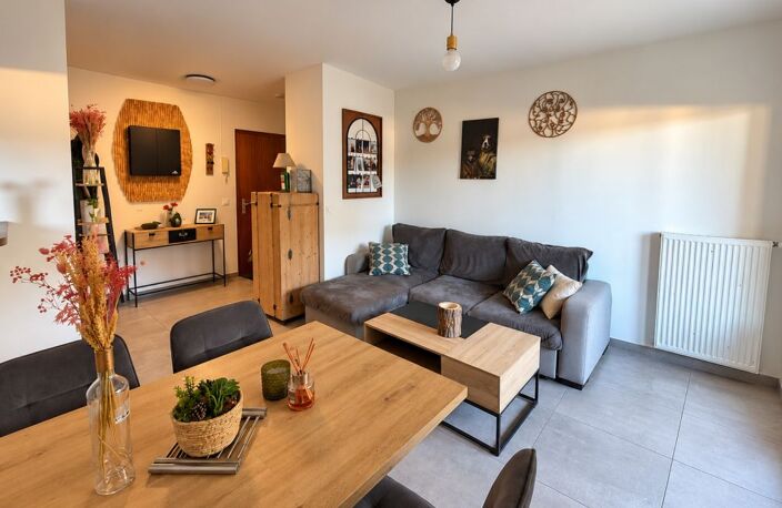 🏡 À LOUER – APPARTEMENT T2 MEUBLÉ AVEC GRANDE TERRASSE – CRUSEILLES — photo 2