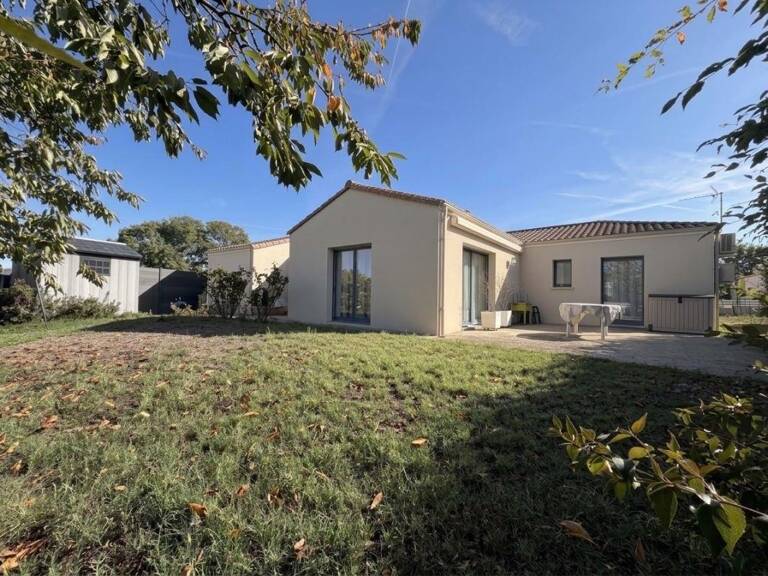 Maison À Vendre — photo 1