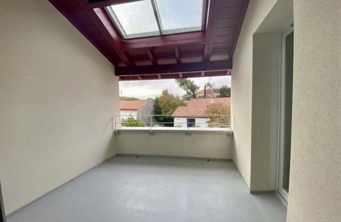 Appartement À Louer — photo 2