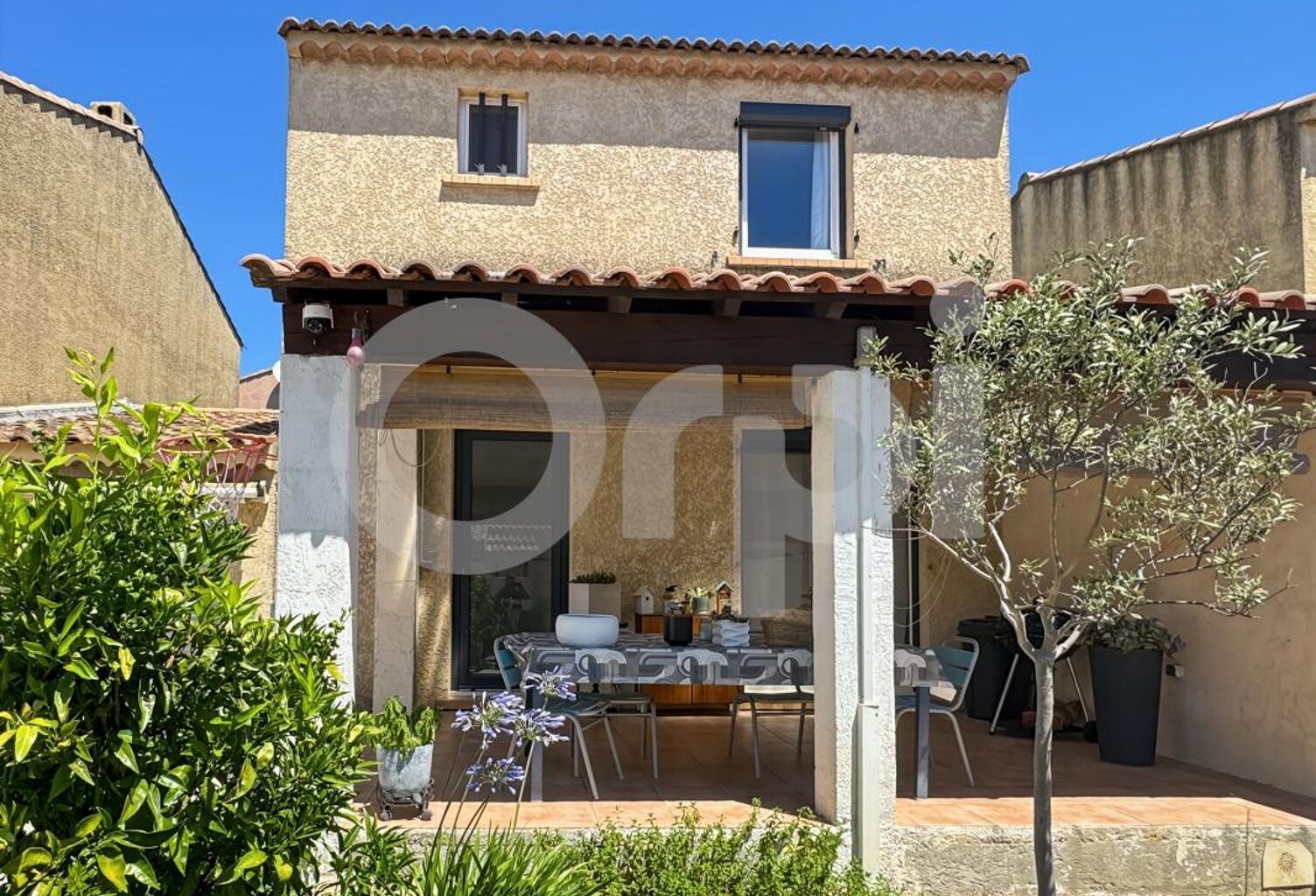 Maison À Vendre — photo 1