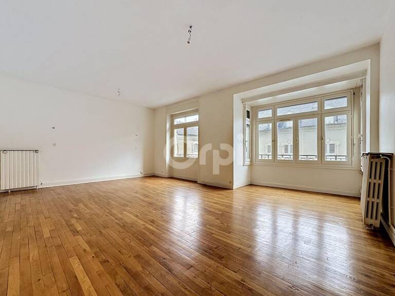 Appartement À Vendre — photo 1