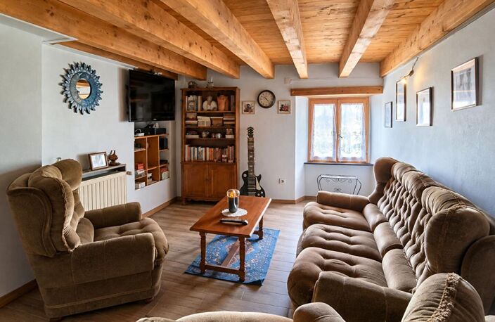 SAINT-JEAN-SOLEYMIEUX - Maison de village 97 m² - 3 chambres — photo 4