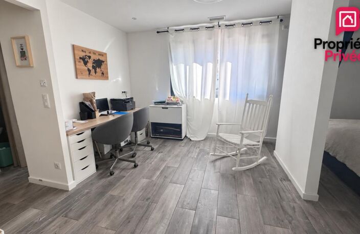 SAINT-MITRE-LES-REMPARTS  MAISON CONTEMPORAINE DE 145 m² AVEC PISCINE — photo 4