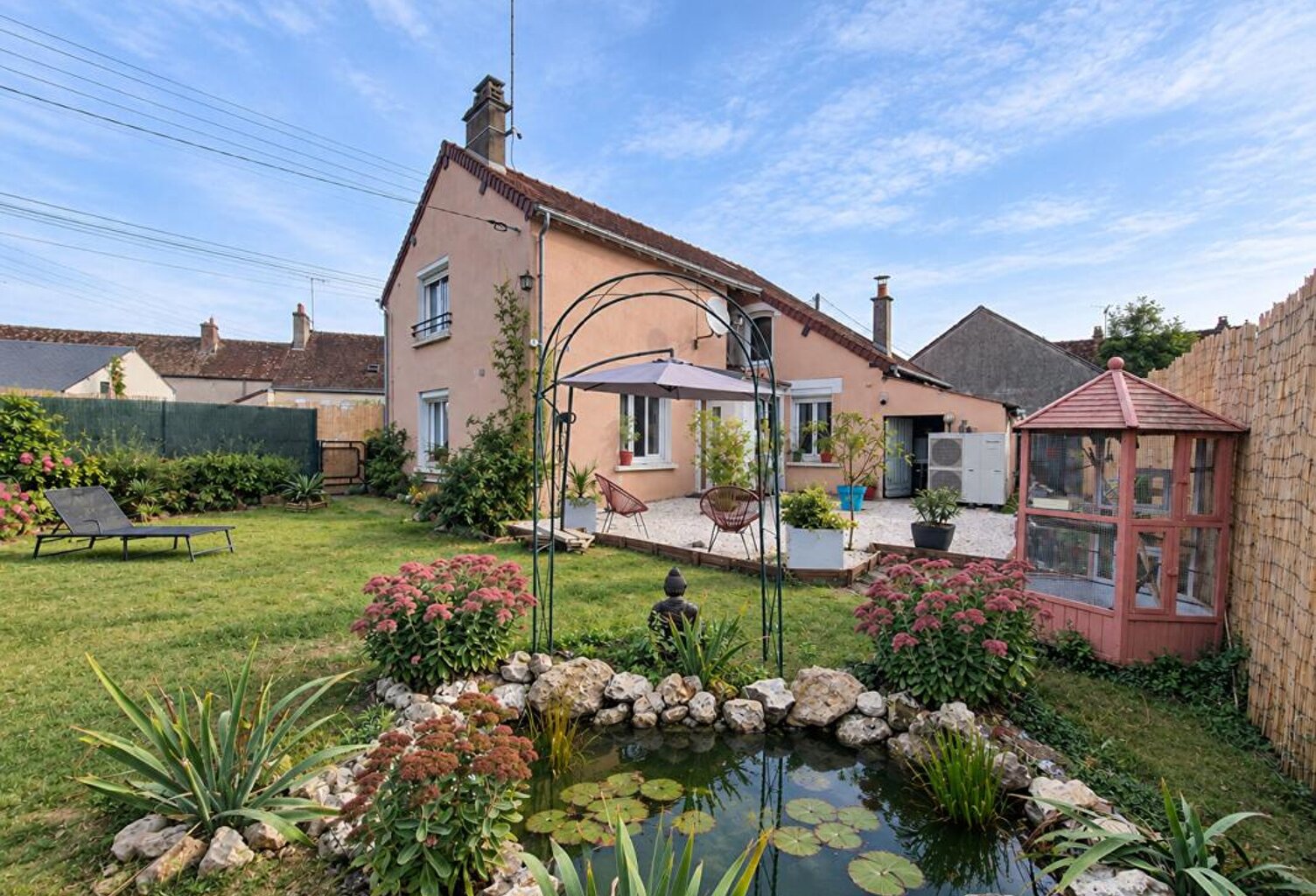 Fréteval maison pleine de charme avec tout le confort — photo 1