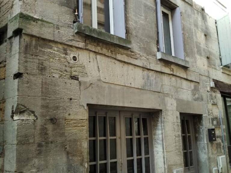 A vendre, immeuble de rapport dans le centre-historique de Périgueux (24000) — photo 1