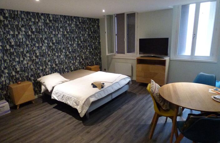 A vendre, immeuble de rapport dans le centre-historique de Périgueux (24000) — photo 2