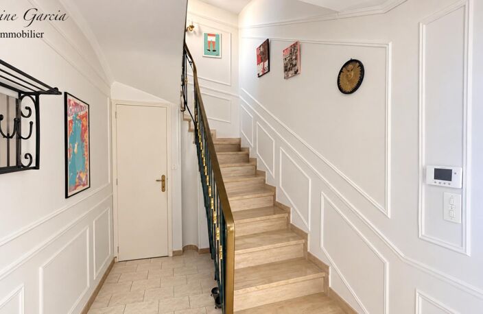 TOULON CLARET - AU CALME - MAISON 6 PIECES 157 m2 - terrain 232 M² — photo 3