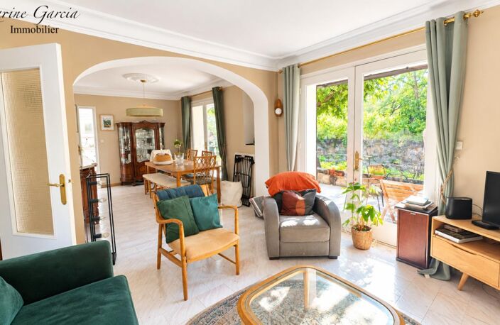 TOULON CLARET - AU CALME - MAISON 6 PIECES 157 m2 - terrain 232 M² — photo 5