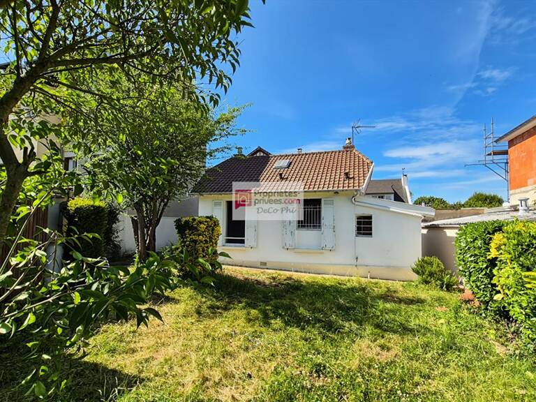 Maison  47 m2  +  terrain constructible 295m2  jardin  Viroflay — photo 1