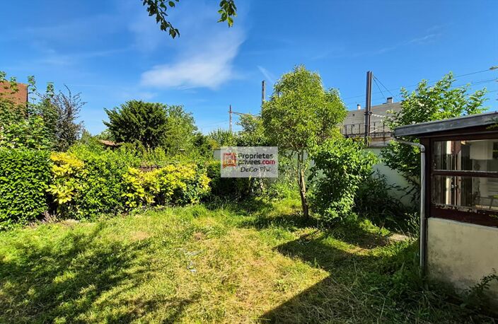 Maison  47 m2  +  terrain constructible 295m2  jardin  Viroflay — photo 3