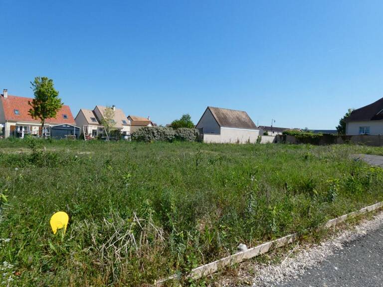 Terrain  viabilisé 840 m² (OULINS) — photo 1