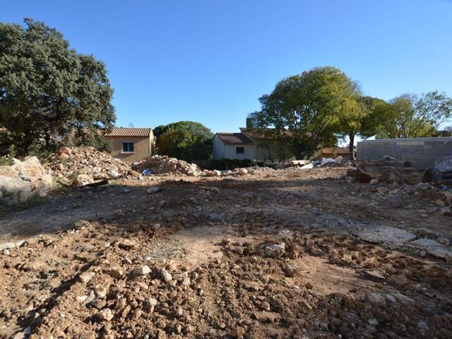 TERRAIN A BÂTIR, VIABILISE & LIBRE DE CONSTRUCTION ET DE CONSTRUCTEUR  515m² — photo du bien