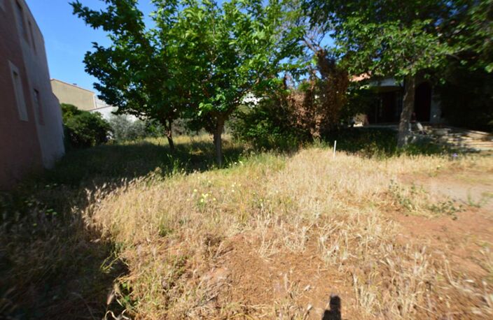 TERRAIN A BÂTIR, VIABILISE & LIBRE DE CONSTRUCTION de 368 m² — photo 2