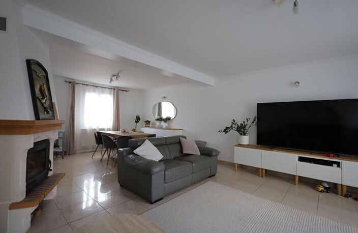 Maison  7 pièce(s) 140 m2 — photo 2