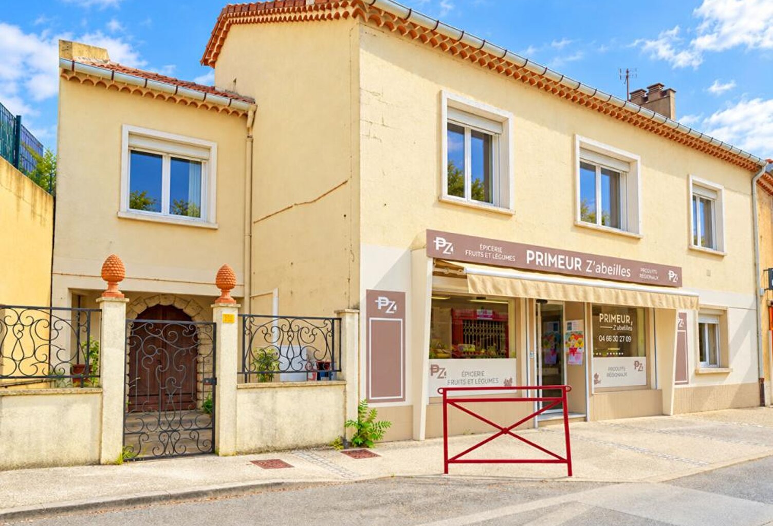 Salindres - Ensemble immobilier  - Appartement + Local commercial loué — photo 1