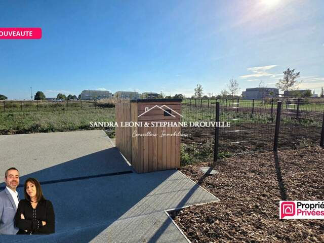 CHARTRES - CHAMPHOL JOLI TERRAIN VIABILISE A BATIR DE 425 m² — photo du bien