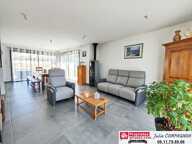 Maison 100 m² avec 2 chambres , 2 garages, grand carport et jardin — photo 4