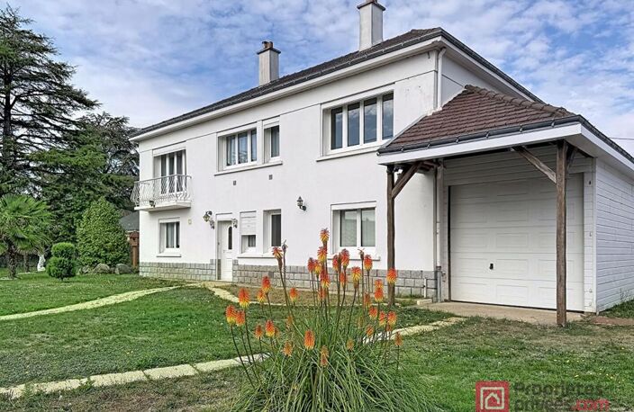 Maison Sautron 8 pièce(s) 172 m2 — photo 2