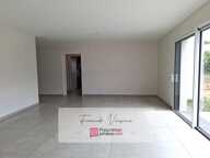 A VENDRE aux Herbiers, Maison de 84 m2 env avec 3 chambres sur une parcelle de 410 m2 — photo 3