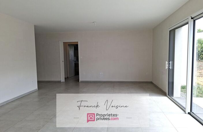 A VENDRE aux Herbiers, Maison de 84 m2 env avec 3 chambres sur une parcelle de 410 m2 — photo 3
