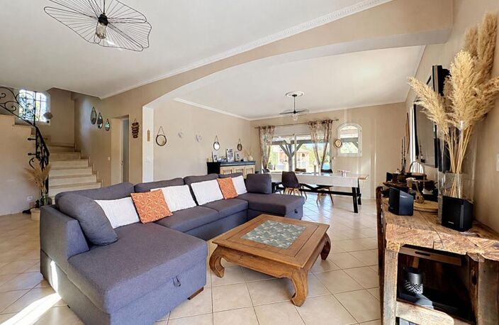 Magnifique villa à La-Londe-les-Maures avec studio indépendant — photo 2