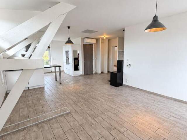 Appartement Aix Les Bains 4 pièces 80.13 m2 avec terrasse et parking privé — photo du bien
