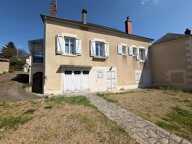 Belle maison ancienne à Guérigny — photo 2