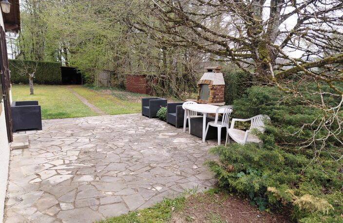 Maison de plain-pied d'environ 100 m2 avec garage indépendant — photo 3