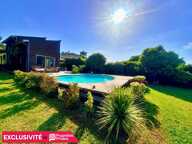 Maison de caractère au style unique 125 m² 6 pièces avec piscine garage et vue nature à Quinsac — photo 2