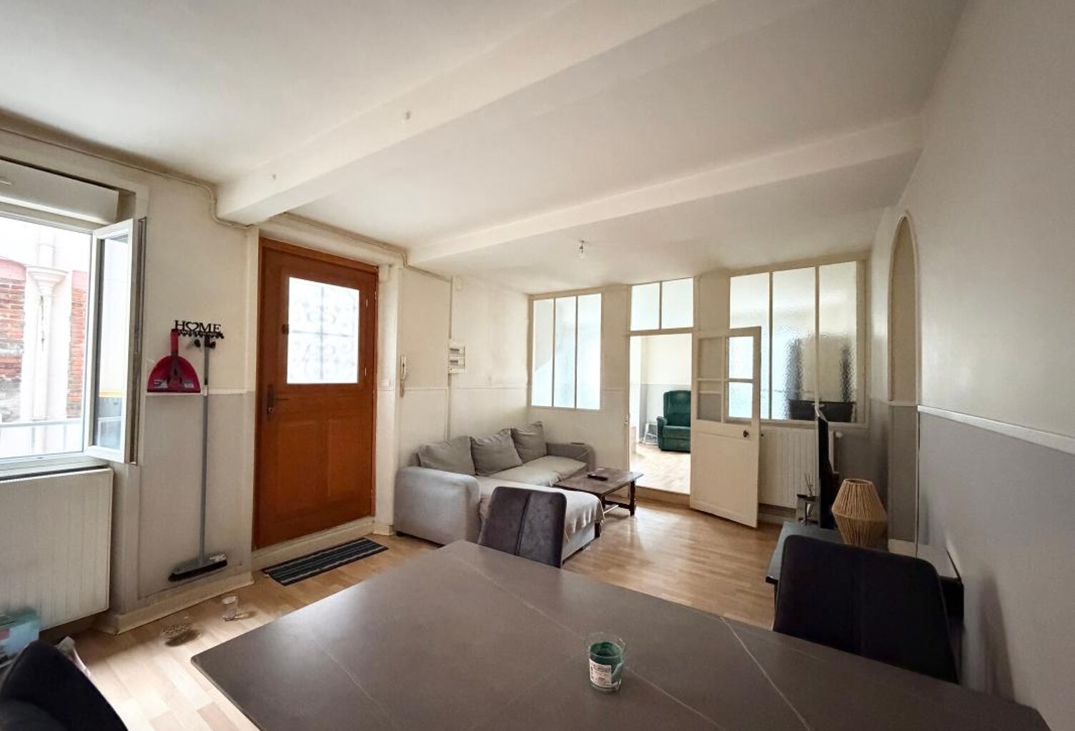 Appartement À Louer — photo 1