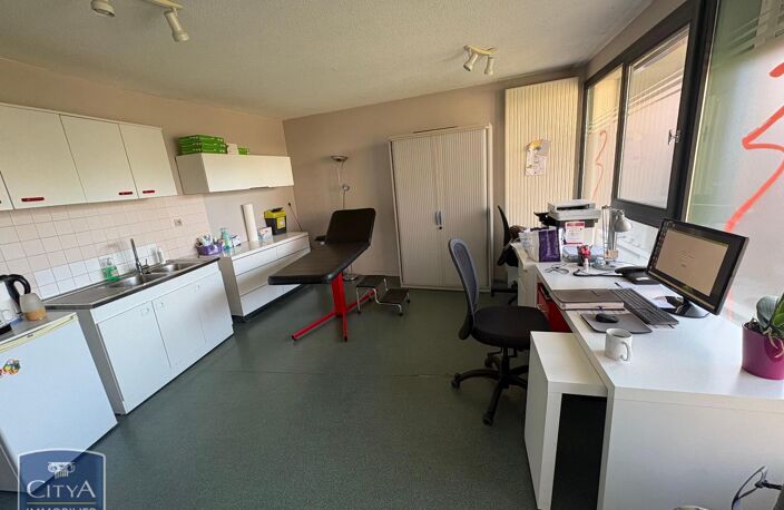 Location bureau 2 pièces 35 m² à Saint-Alban-Leysse (73230) — photo 3